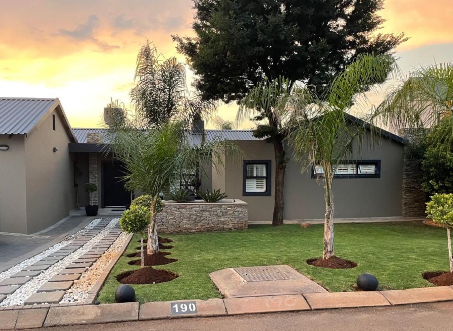 3 Bedroom Property for Sale in Seasons Lifestyle Estate North West